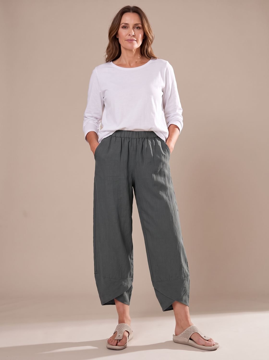 Women's Linen Trousers Relaxed-Fit Elastic Waist Cropped Pants - Grey