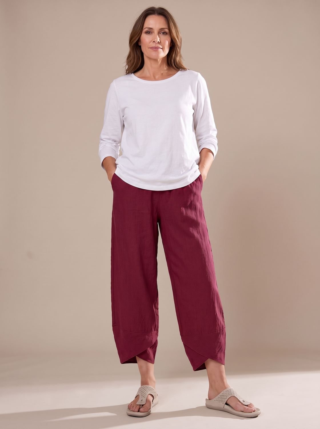 Women's Linen Trousers Relaxed-Fit Elastic Waist Cropped Pants - Red