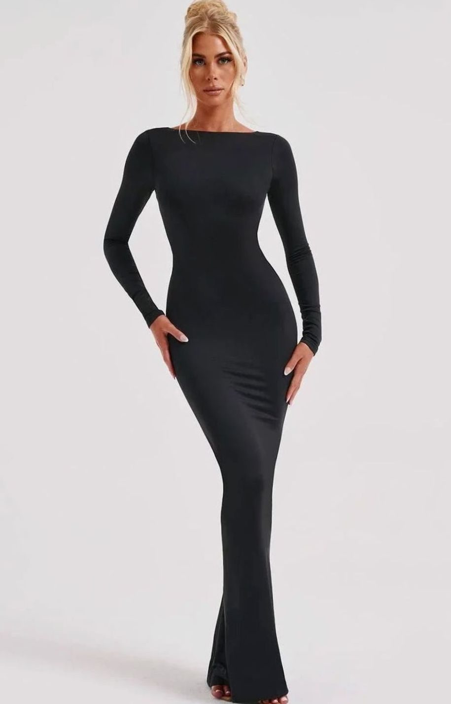 Women's Long-Sleeve Backless Ruched Maxi Dress