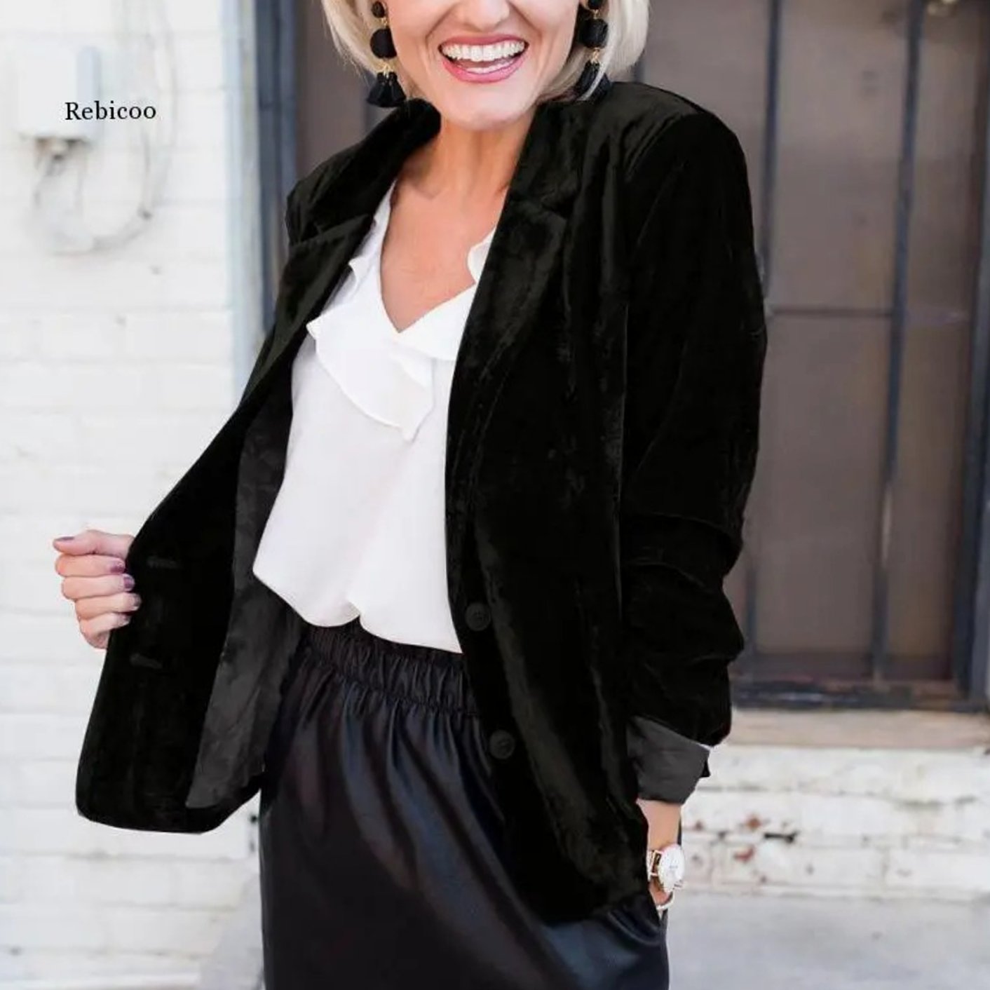 Women's Long-Sleeve Velvet Tailored Blazer