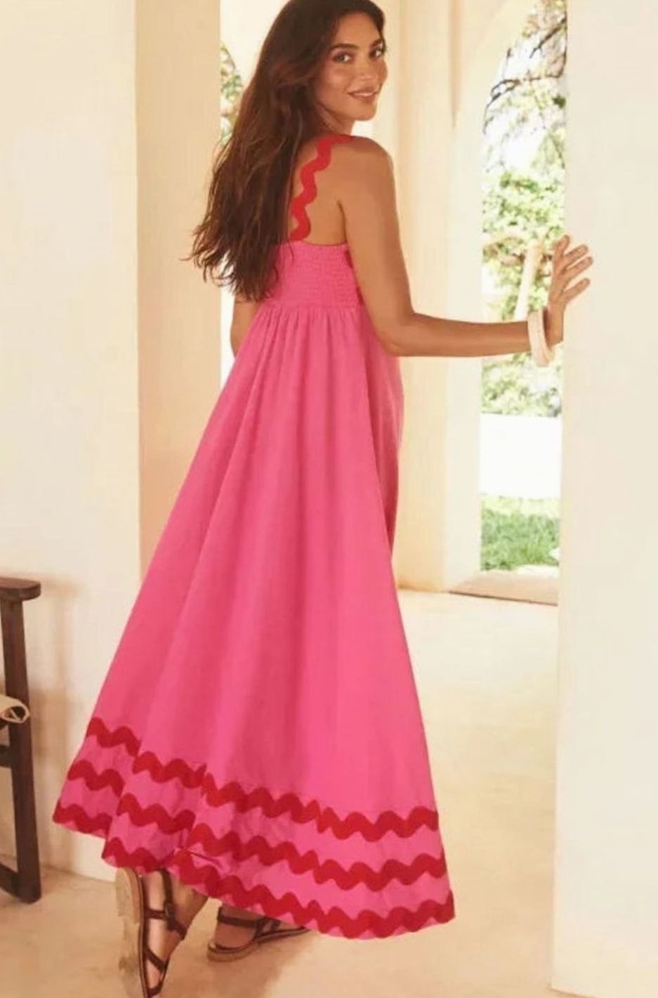Women's Long Sleeveless Maxi Dress Wavy Trim Detail