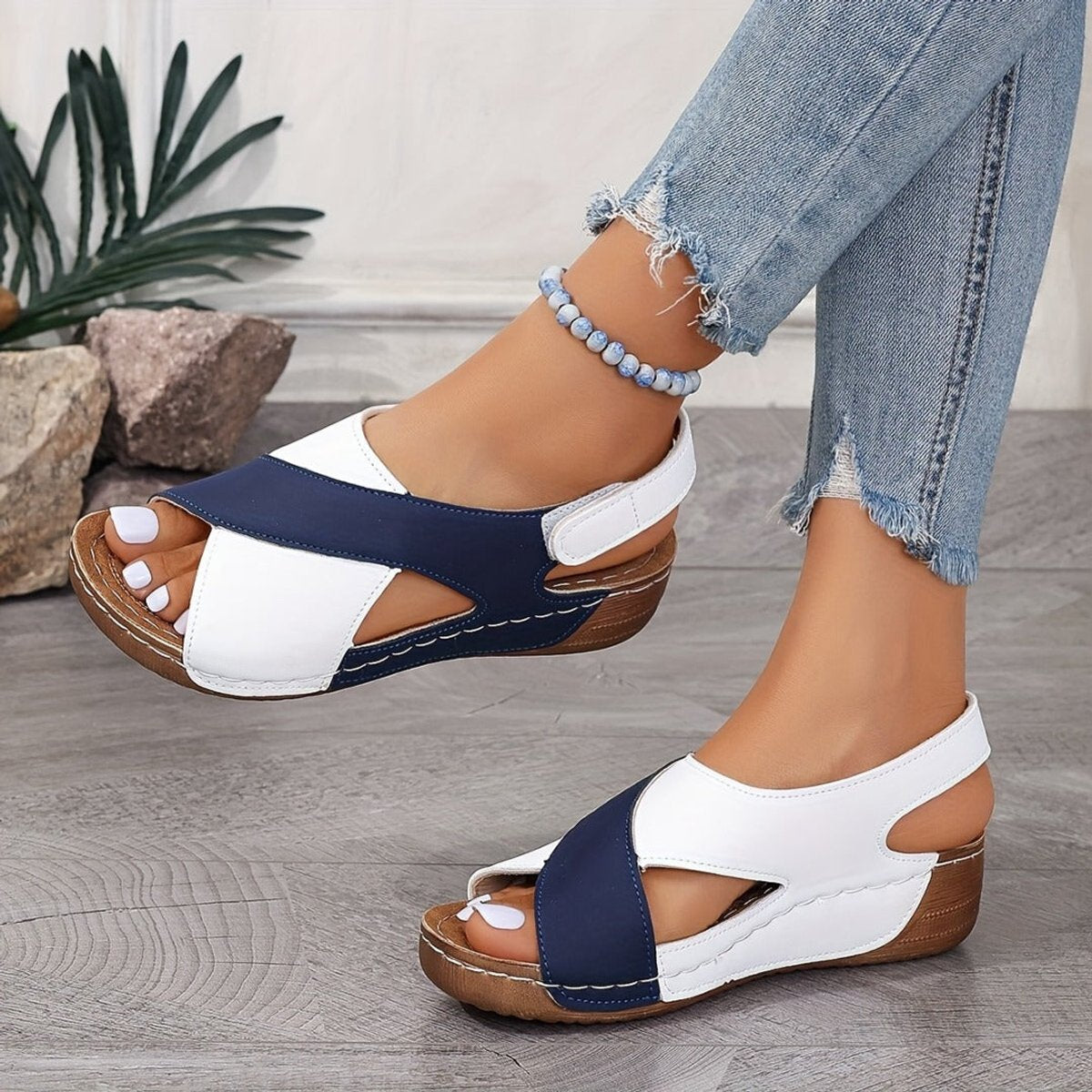 Women's Orthopedic Arch-Support Slingback Comfort Sandals - Blue and White