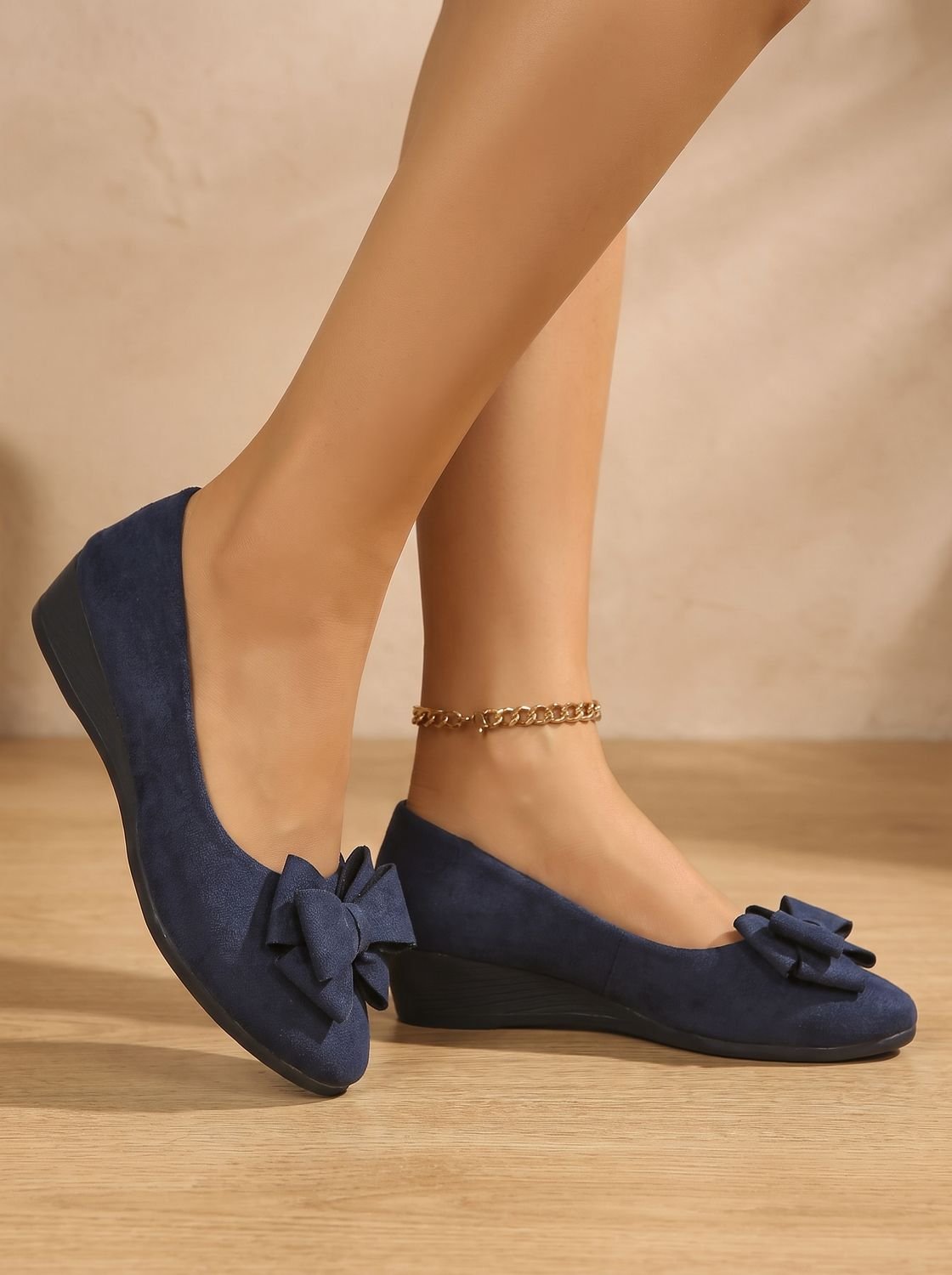 Women's Orthopedic Bow-Detail Suede Ballet Flats - Blue
