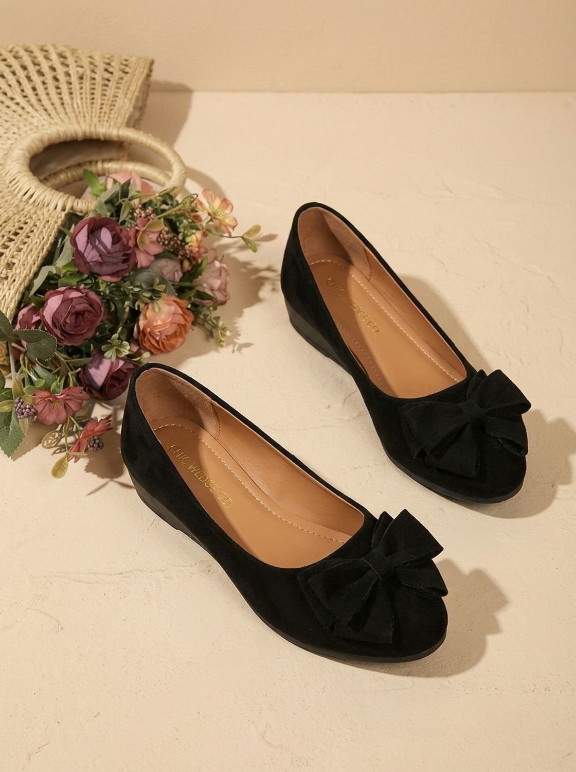 Women's Orthopedic Bow-Detail Suede Ballet Flats