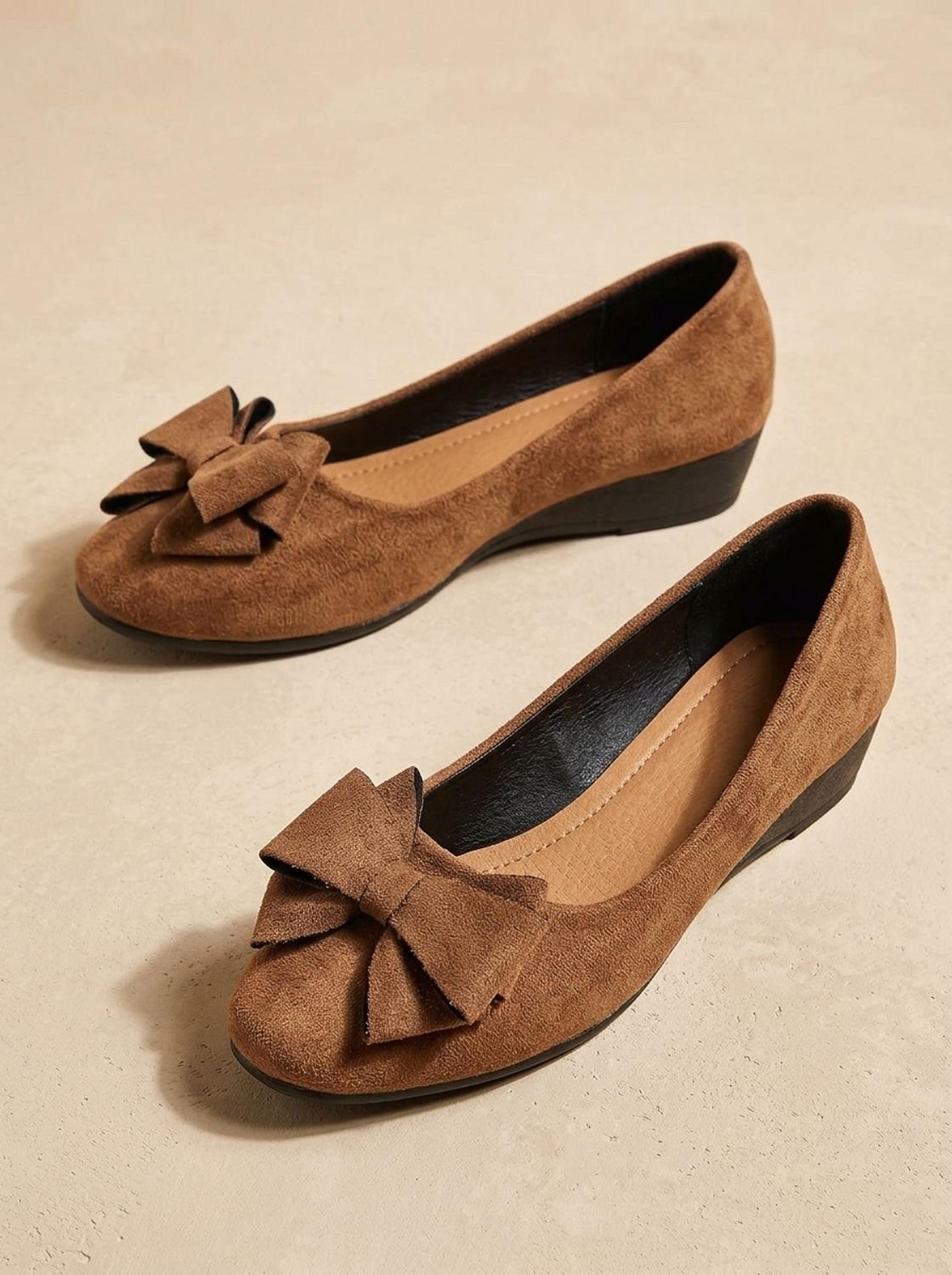 Women's Orthopedic Bow-Detail Suede Ballet Flats
