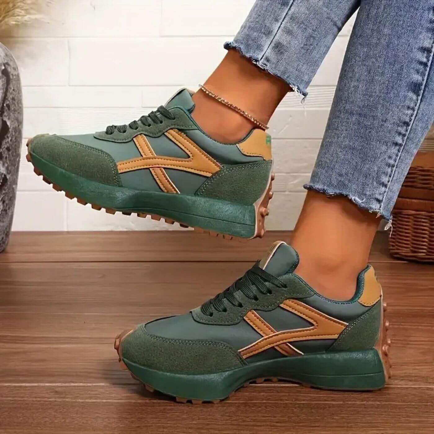 Women's Orthopedic Breathable Athletic Sneakers - Green