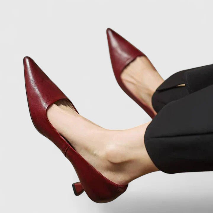 Women's Orthopedic Pointed-Toe Low Kitten Heel Pumps - Reddish Brown