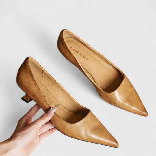 Women's Orthopedic Pointed-Toe Low Kitten Heel Pumps