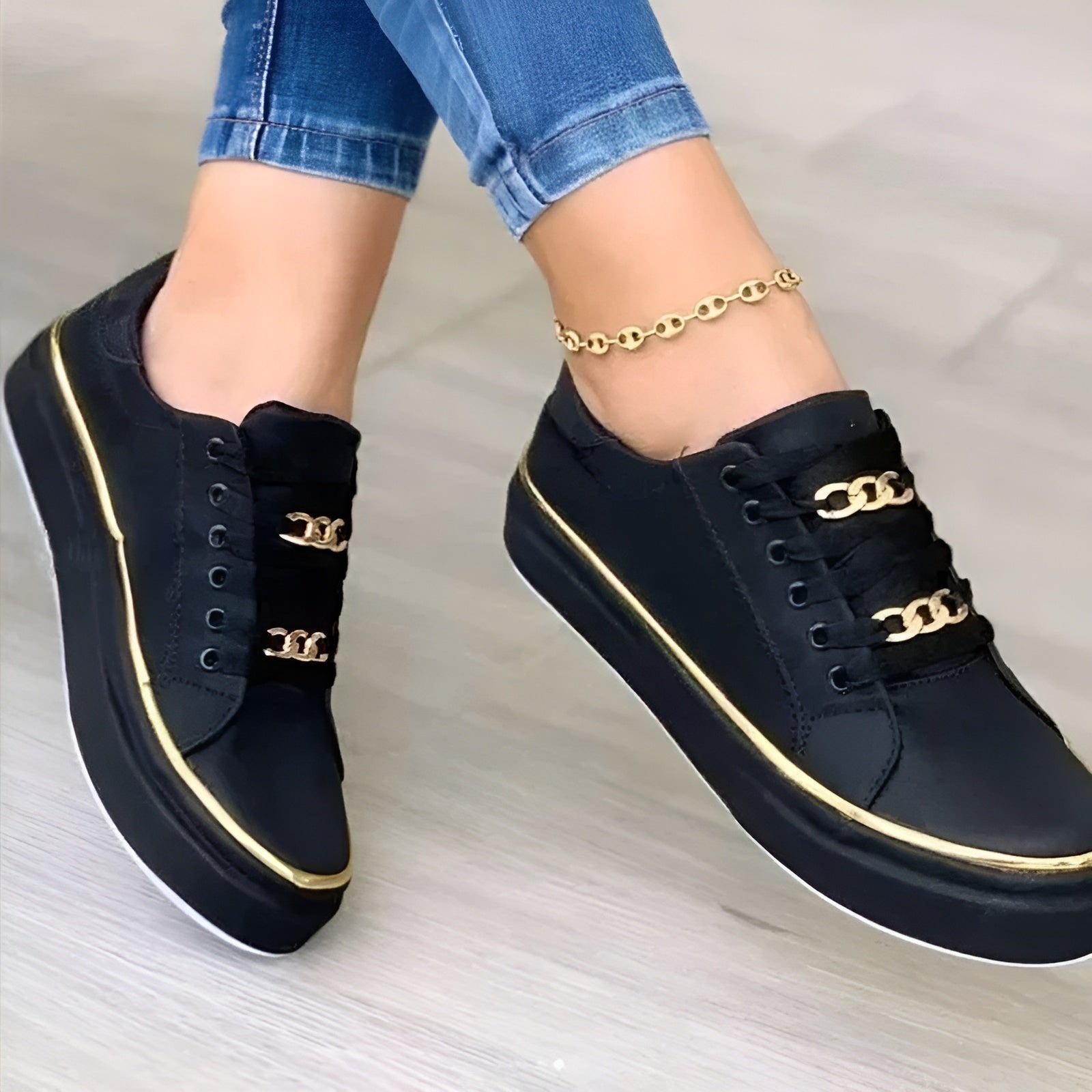 Women's Orthopedic Sneakers Lace-Up Platform Chain Detail - Black