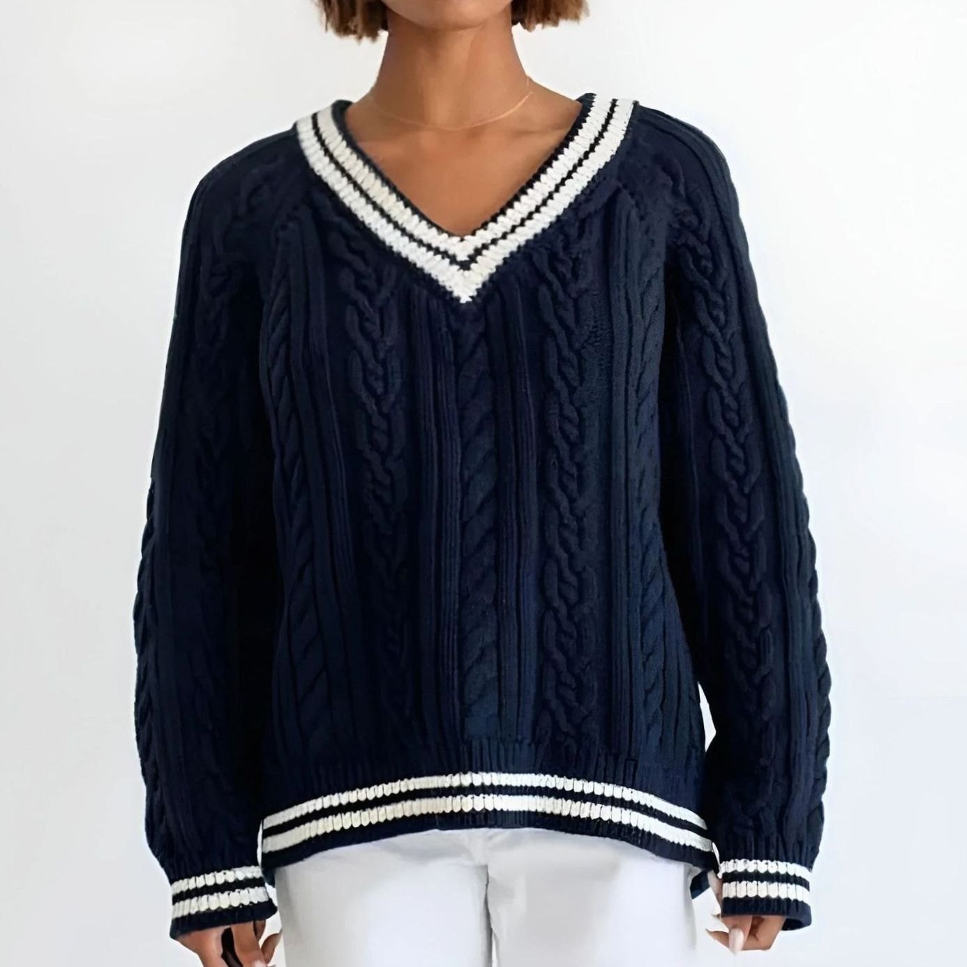 Women's Oversized Cable-Knit V-Neck Pullover Sweater