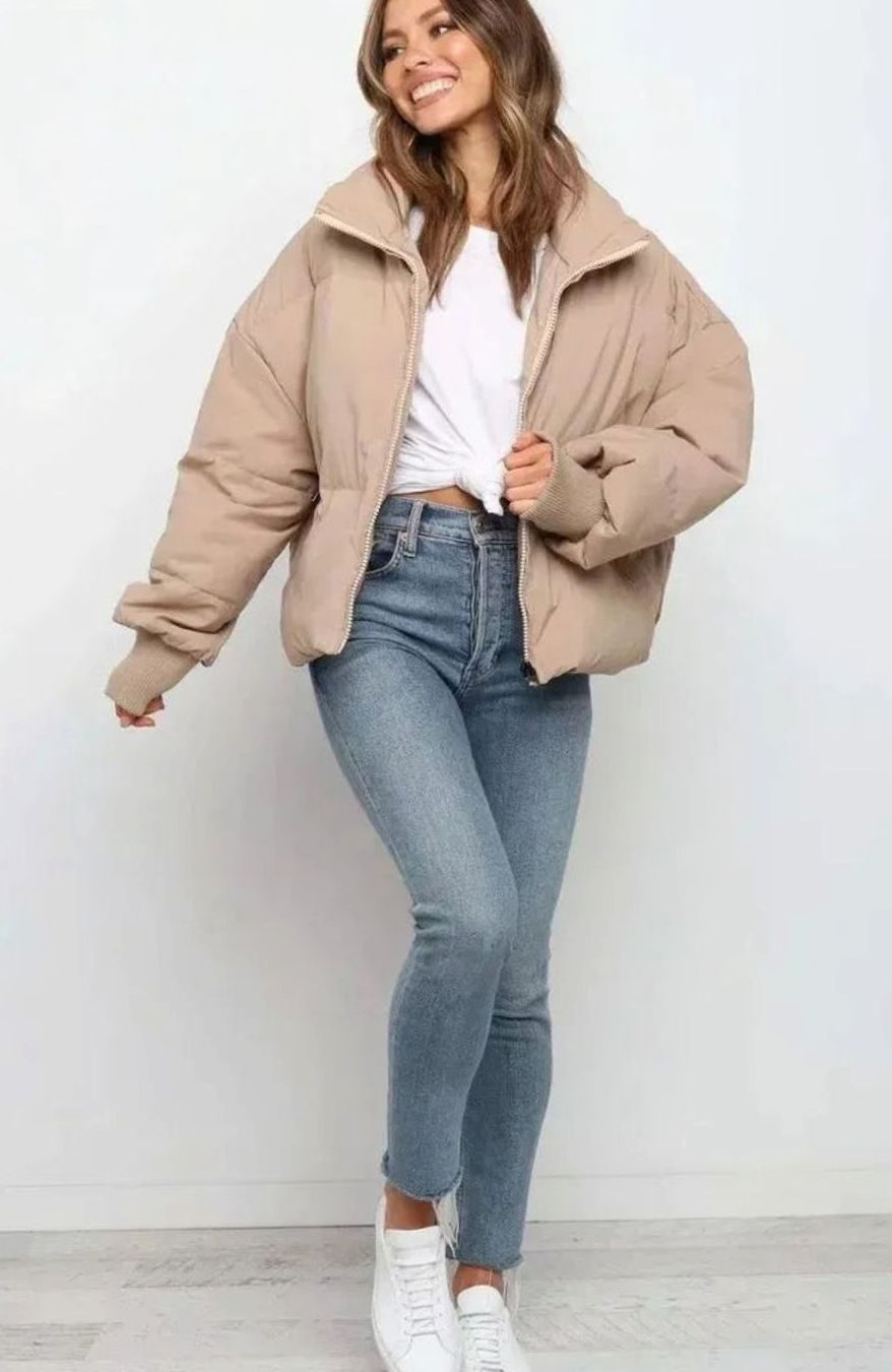 Women's Oversized Quilted Puffer Light Jacket Full-Zip Stand Collar
