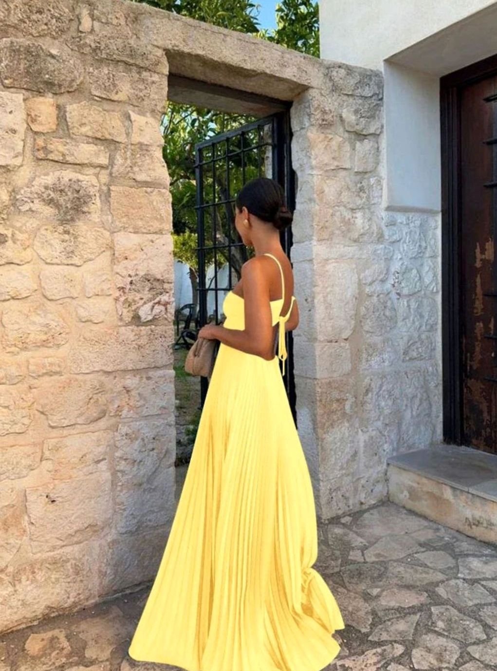 Women's Pleated Halter-Neck Cutout Summer Maxi Dress