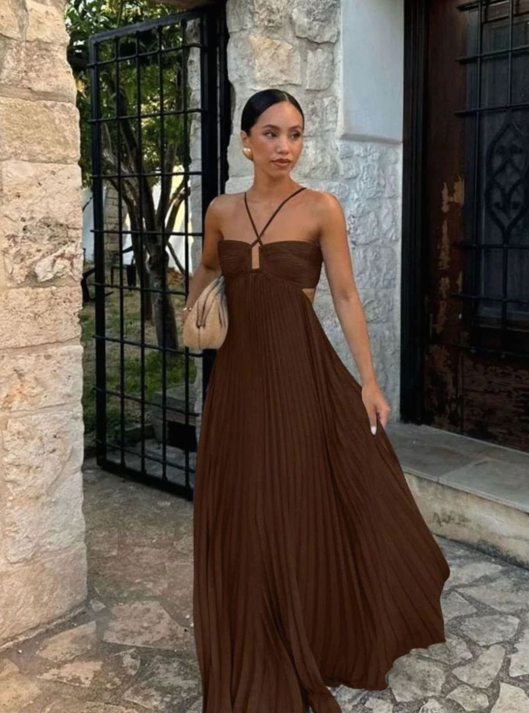 Women's Pleated Halter-Neck Cutout Summer Maxi Dress - Coffee