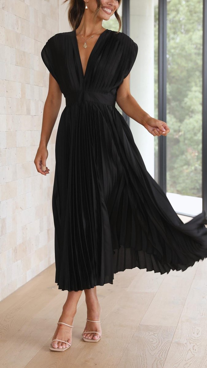 Women's Pleated V-Neck Cap-Sleeve Midi Wedding Guest Dress - Black