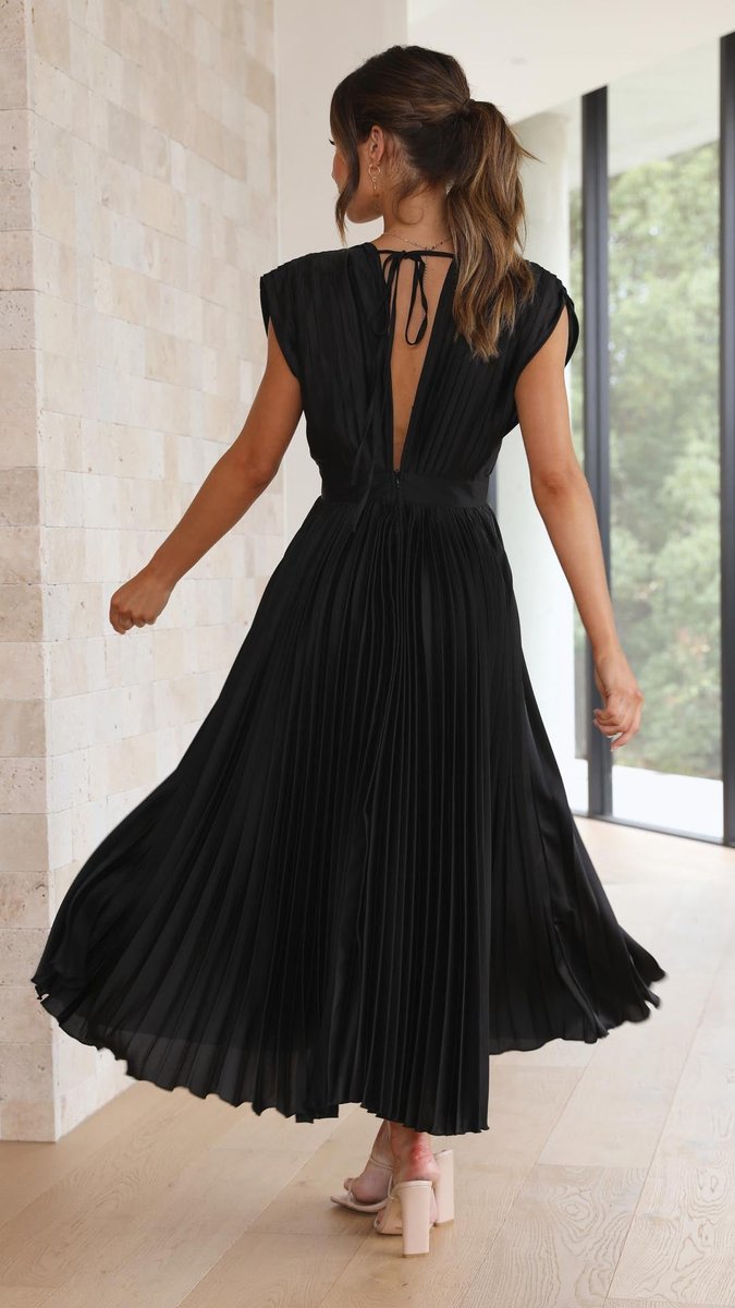 Women's Pleated V-Neck Cap-Sleeve Midi Wedding Guest Dress