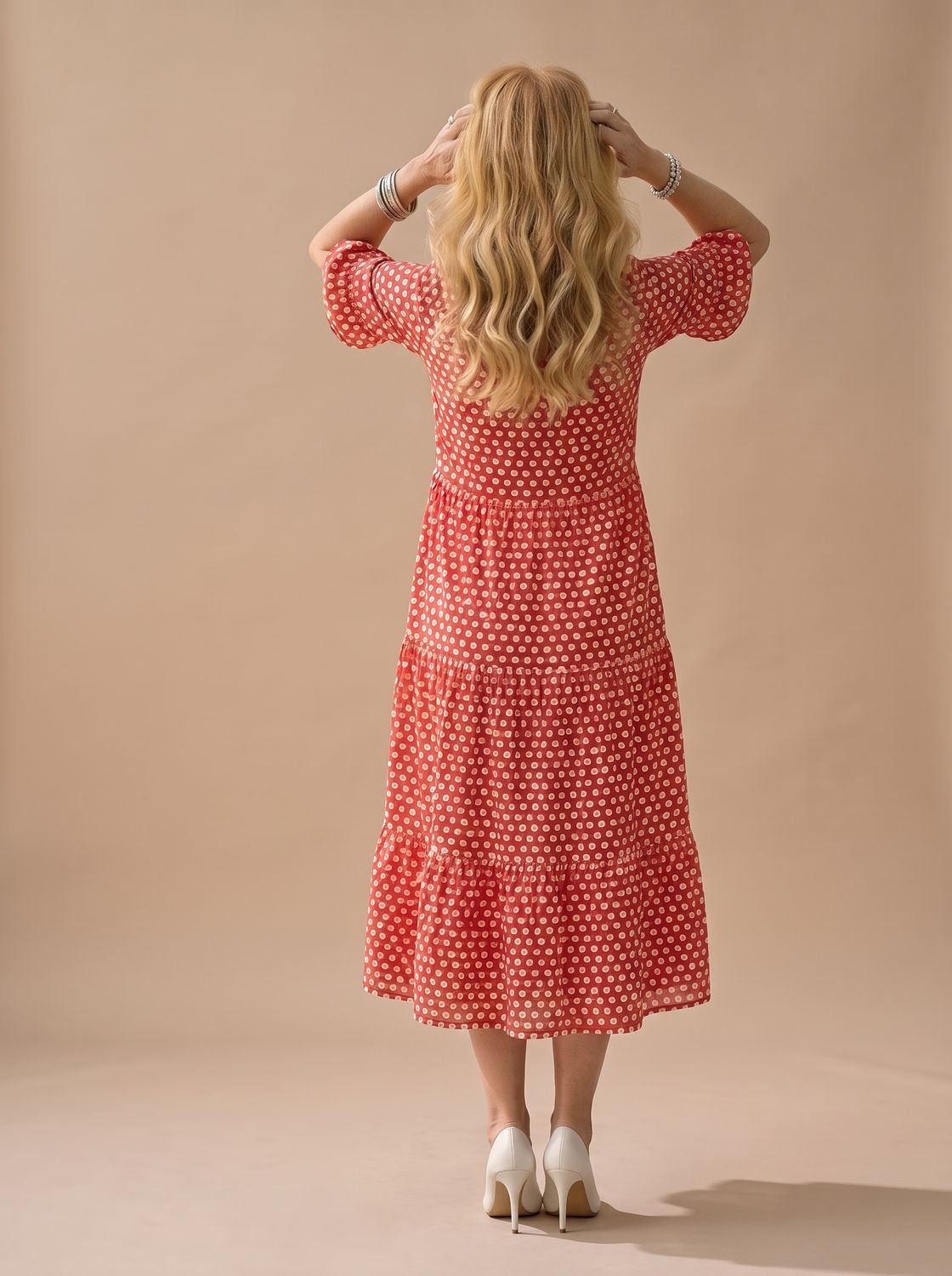 Women's Polka Dot Tiered Short Sleeve Midi Dress