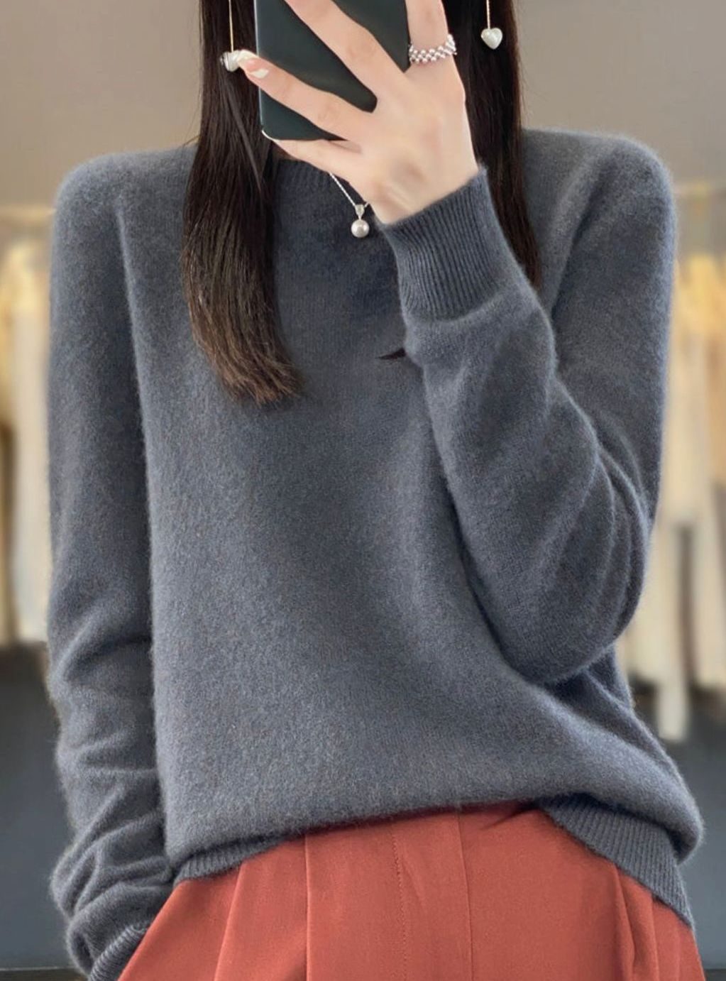 Women's Relaxed-Fit Crew-Neck Knit Lightweight Sweater - Dark Grey