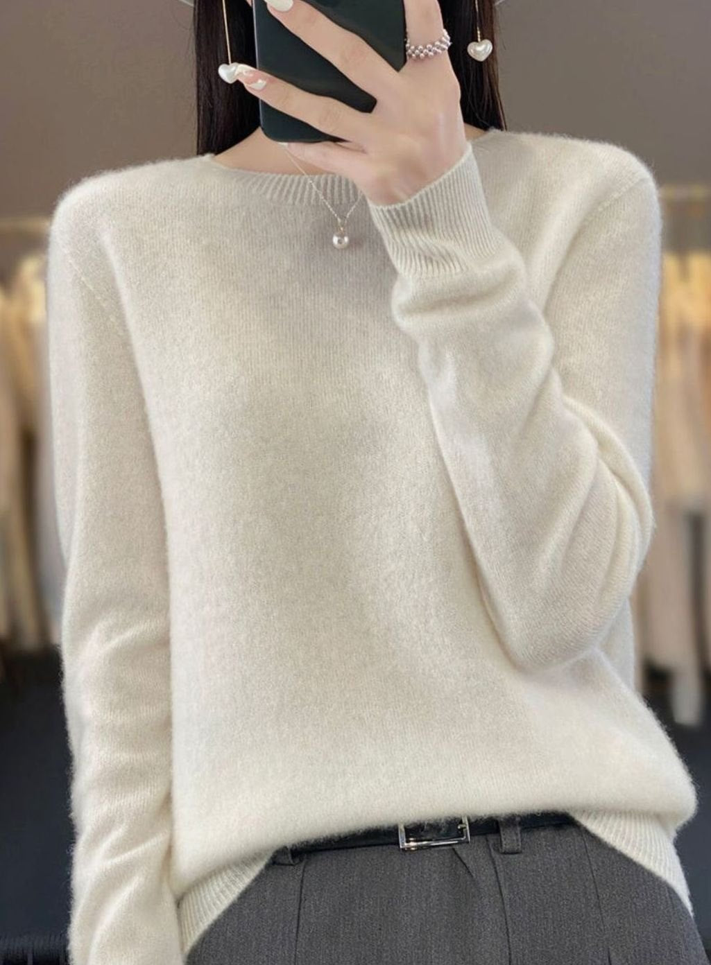 Women's Relaxed-Fit Crew-Neck Knit Lightweight Sweater - White