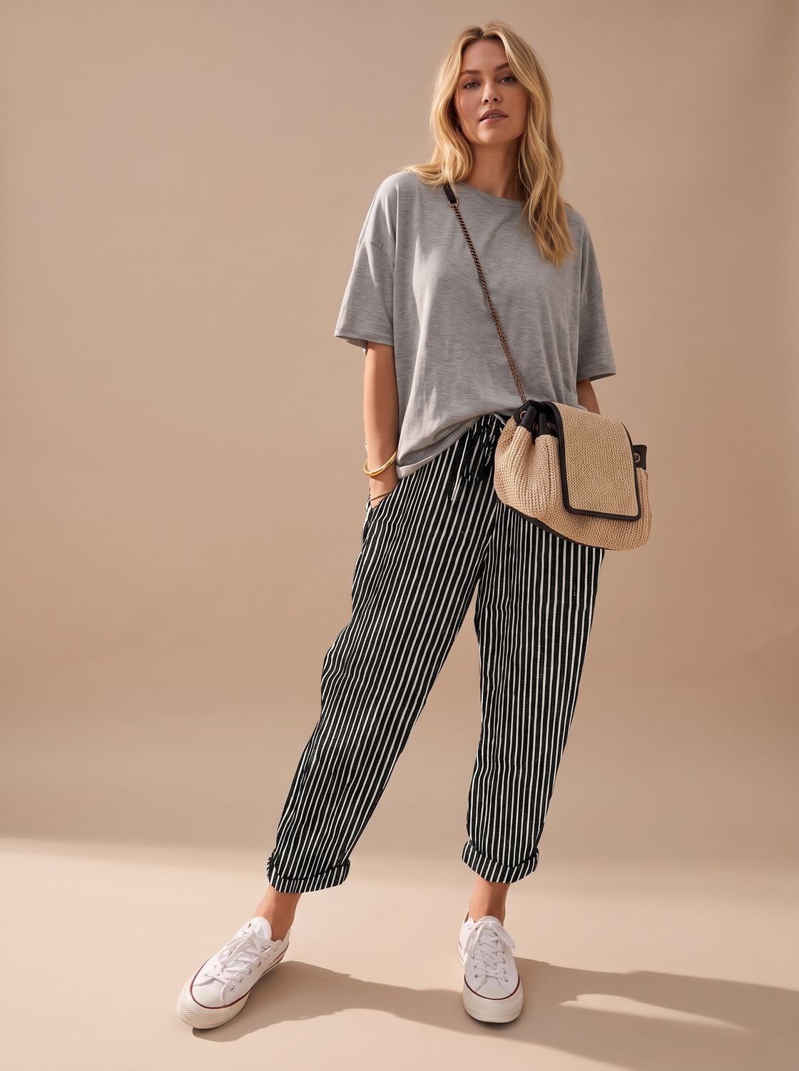 Women's Relaxed-Fit Linen Drawstring Casual Pants - Black (Striped)
