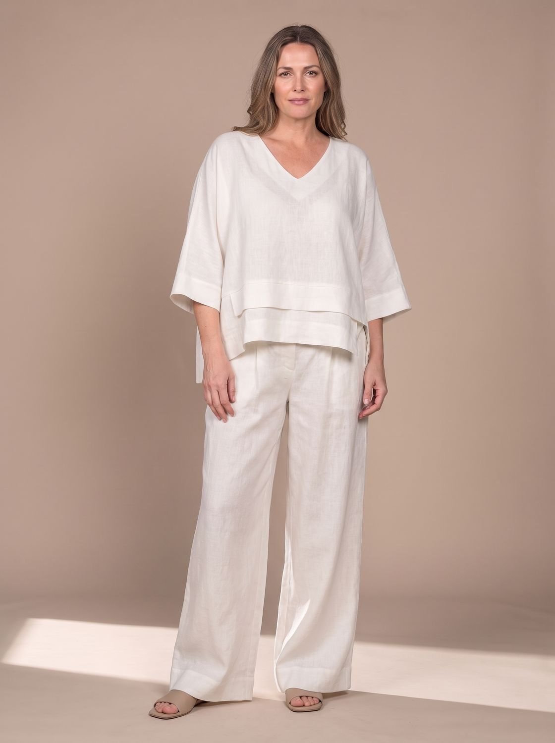Women's Relaxed-Fit V-Neck Wide-Leg Two-Piece Set - White