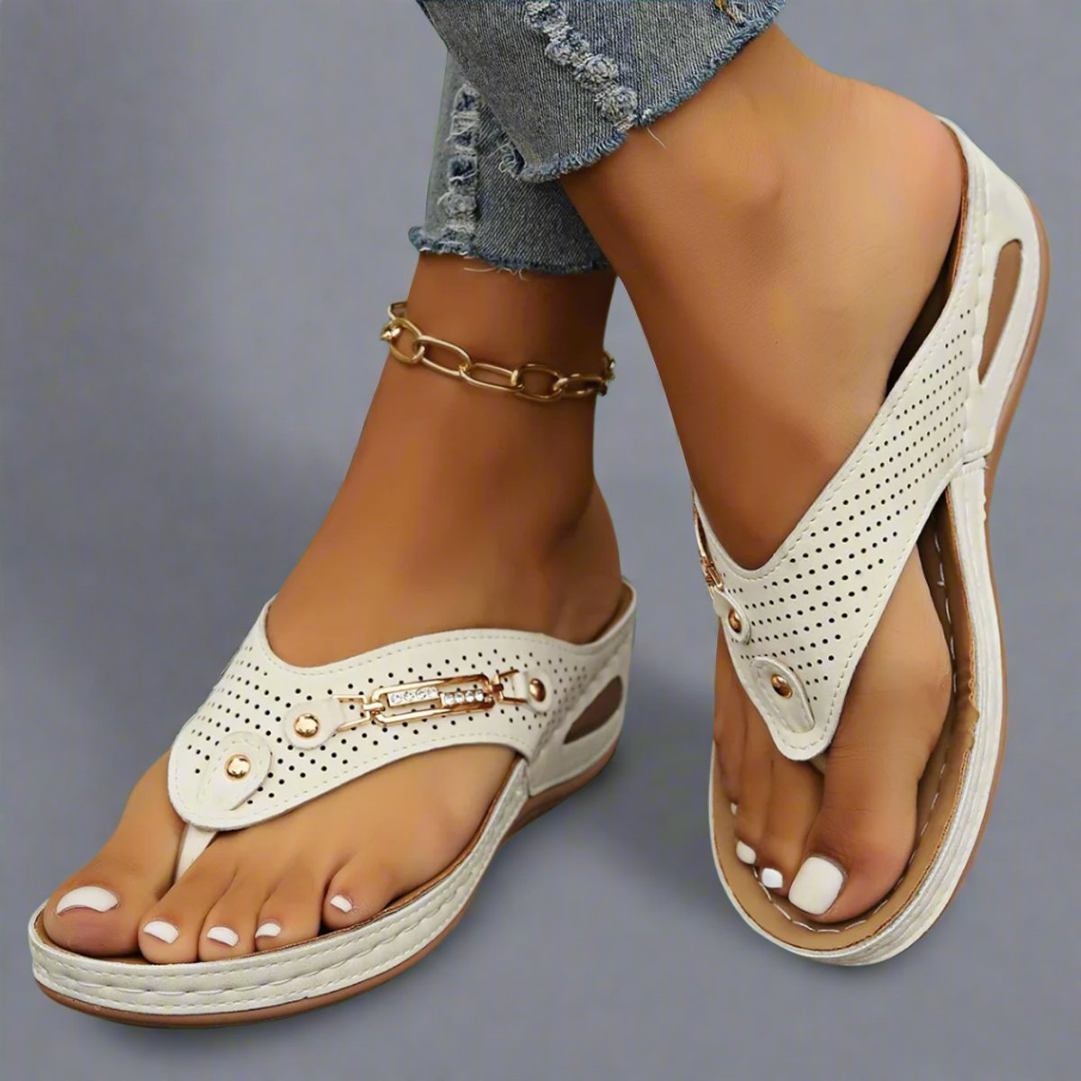 Women's Retro Arch-Support Comfort Sandals Perforated Wedge Thongs - White