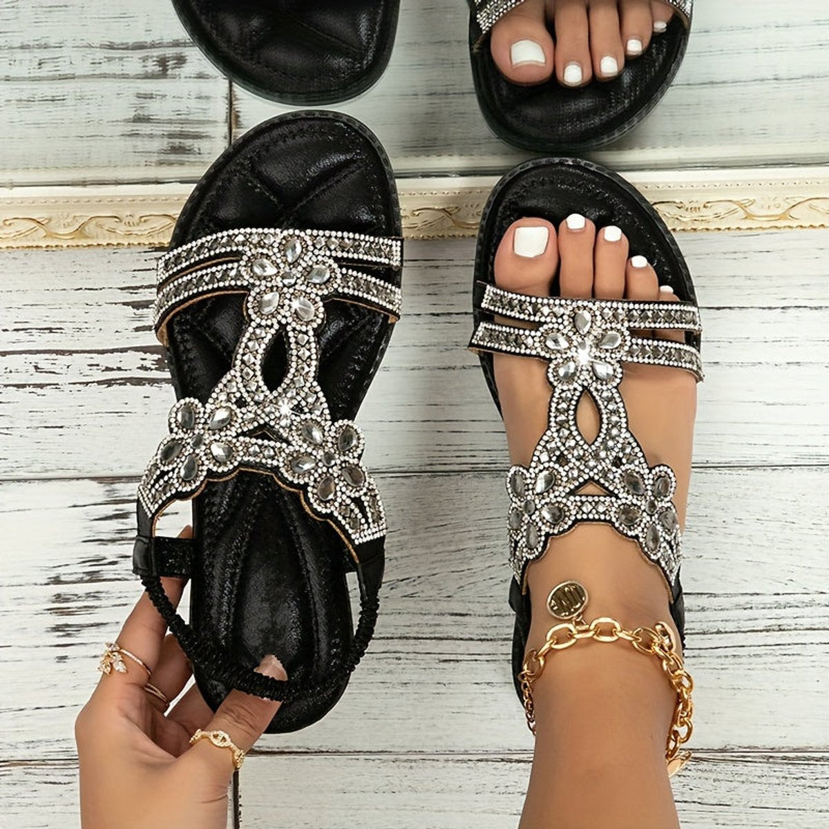 Women's Rhinestone Embellished Boho Comfort Sandals Flat Slip-On - Black