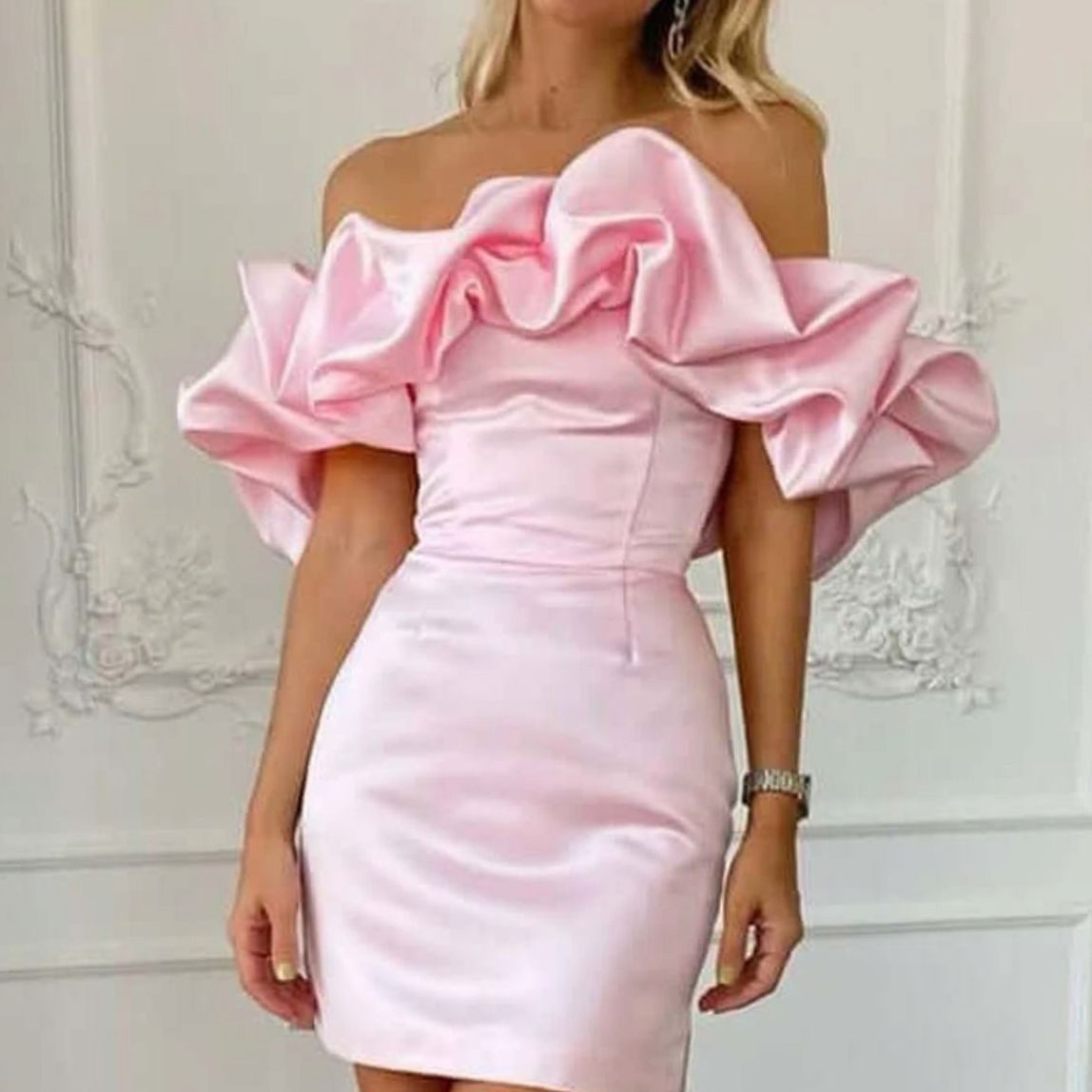 Women's Ruffle Off-Shoulder Fitted Mini Cocktail Dress, White - Pink