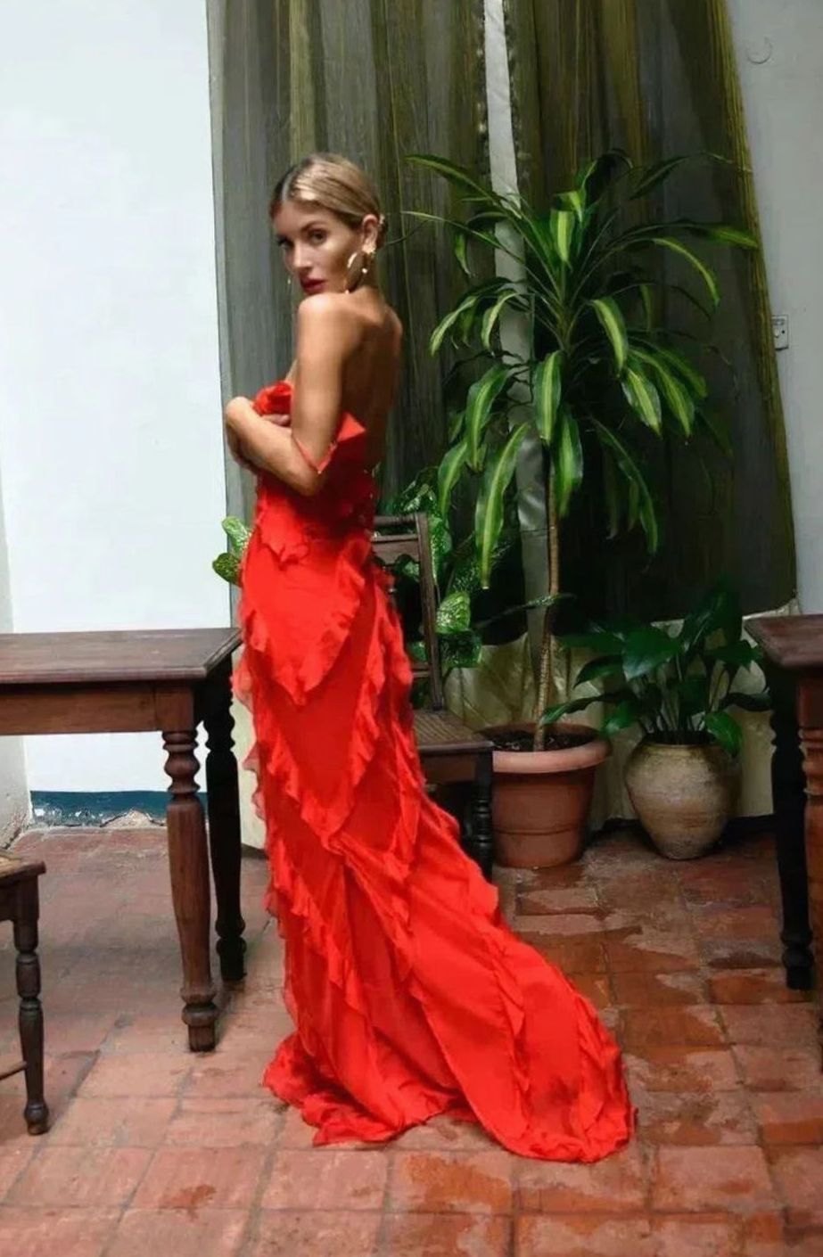 Women's Ruffle Spaghetti-Strap Formal Maxi Wedding Guest Dress