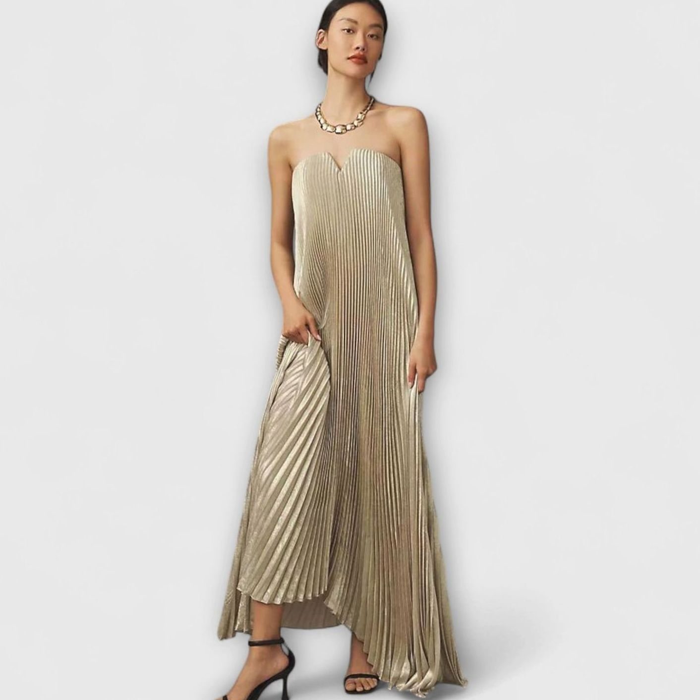 Women's Strapless Pleated Sweetheart Maxi Dress