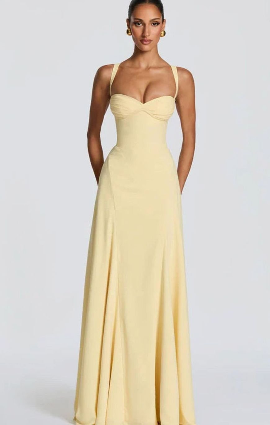 Women's Sweetheart Lace-Up Back Thin Strap Flared Maxi Dress - Light Yellow