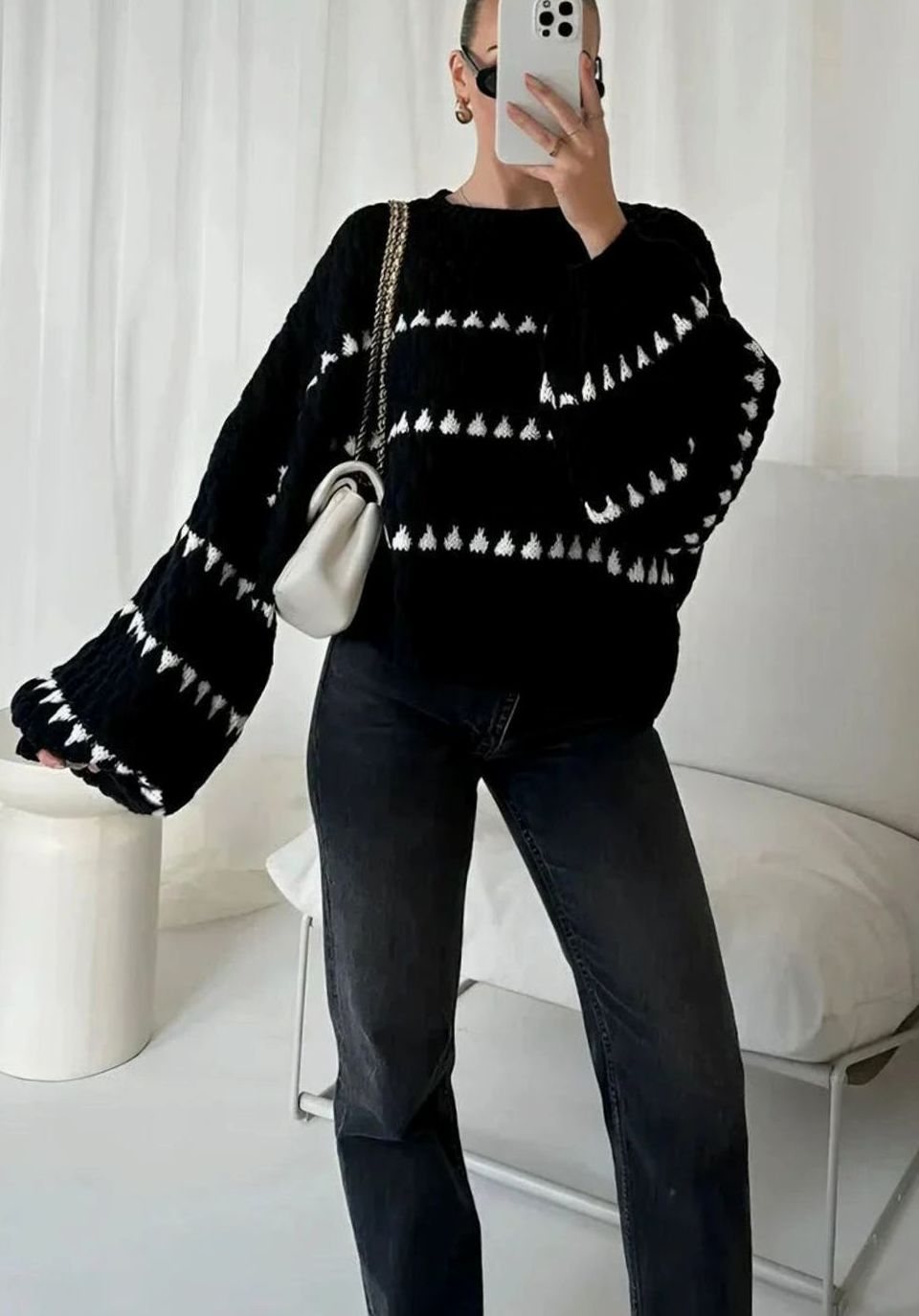 Women's Textured Knit Crewneck Sweater Geometric Stripe Pattern