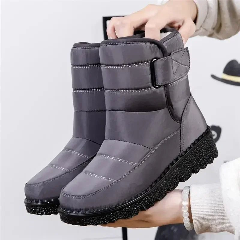 Women's Waterproof Quilted Winter Ankle Snow Boots - Gray